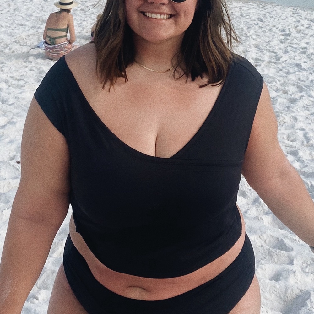 Black Off-the-Shoulder Bathing Suit Top